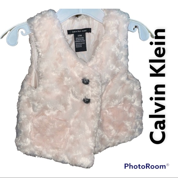 3/$10 Faux Fur Vest (24 Mths) - Picture 1 of 7
